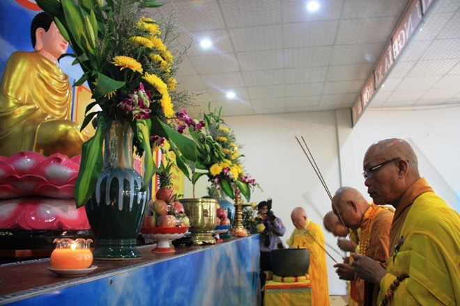 Tụng kinh cầu nguyện hòa bình cho Biển Đông - ảnh 2